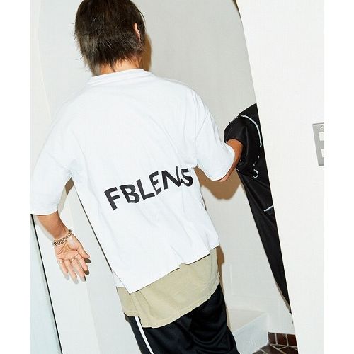 FBLENS BOX LOGO TEE